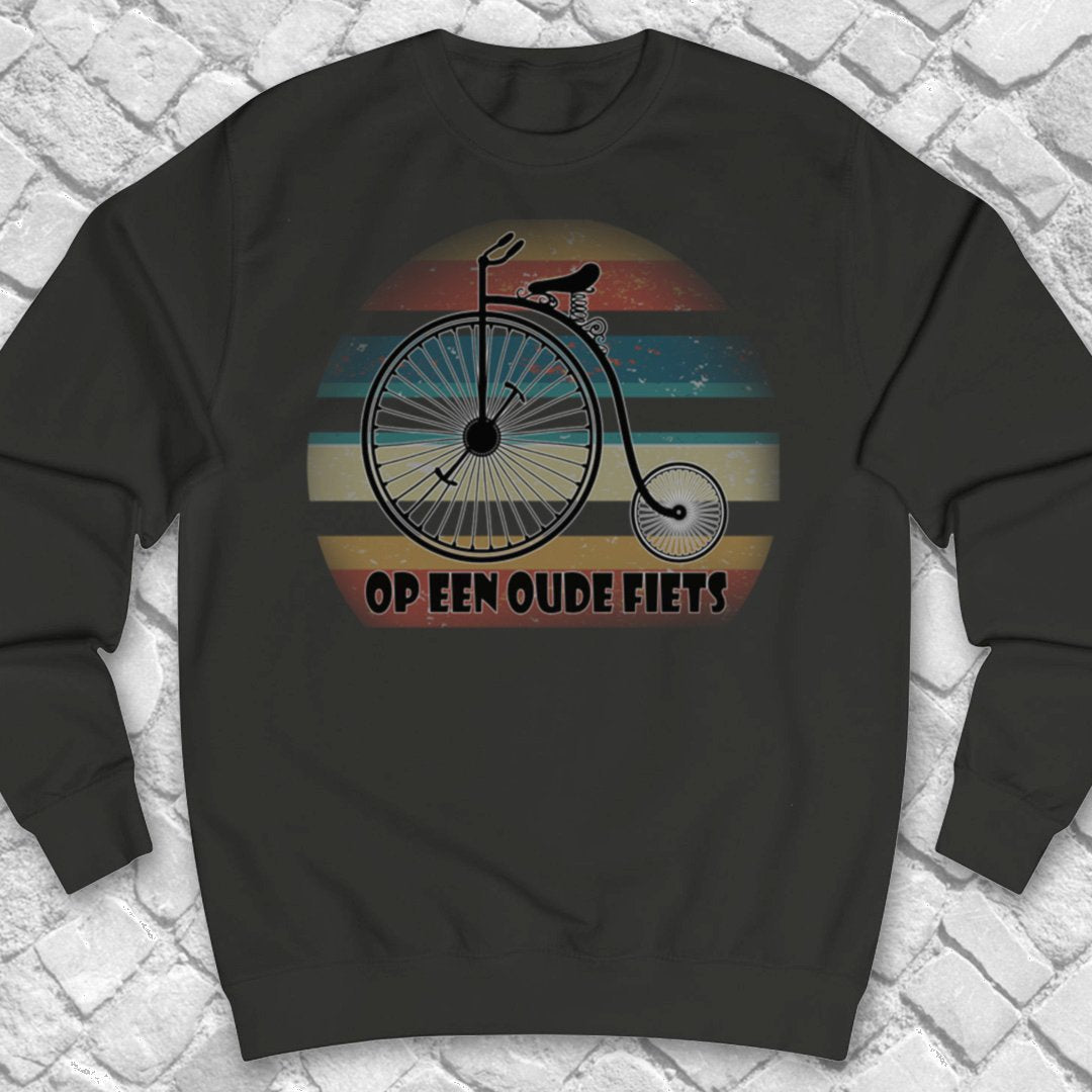 Op een oude fiets Sweater