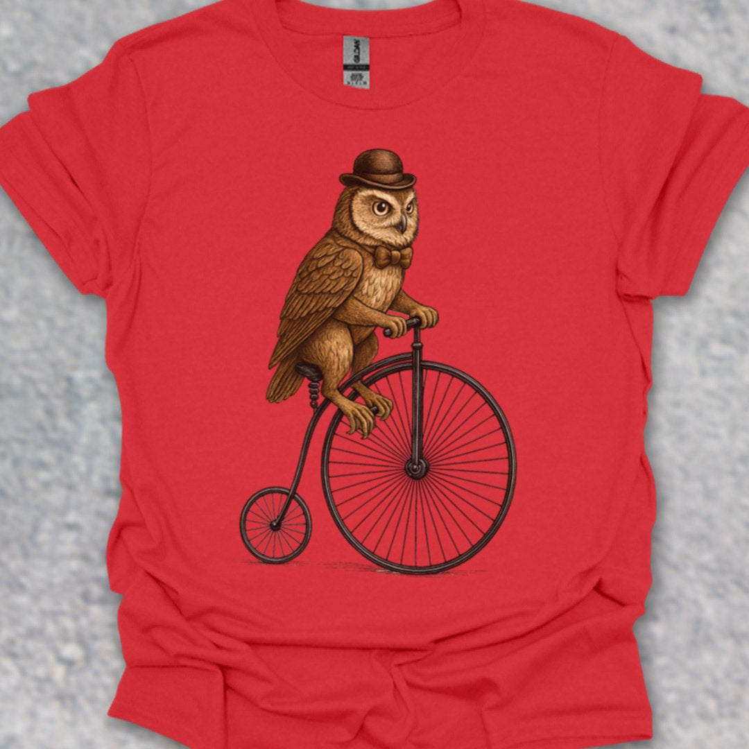 Uil op antieke fiets T‑Shirt