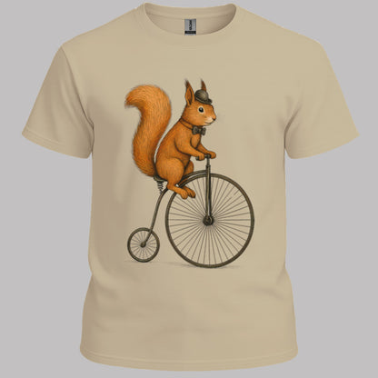 Eekhoorn op antieke fiets T‑Shirt
