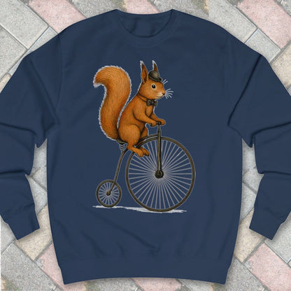 Eekhoorn op antieke fiets Sweater