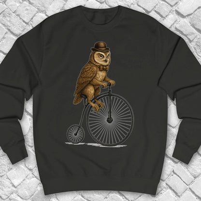 Uil op antieke fiets Sweater