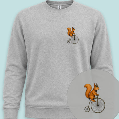 Eekhoorn op antieke fiets Sweater