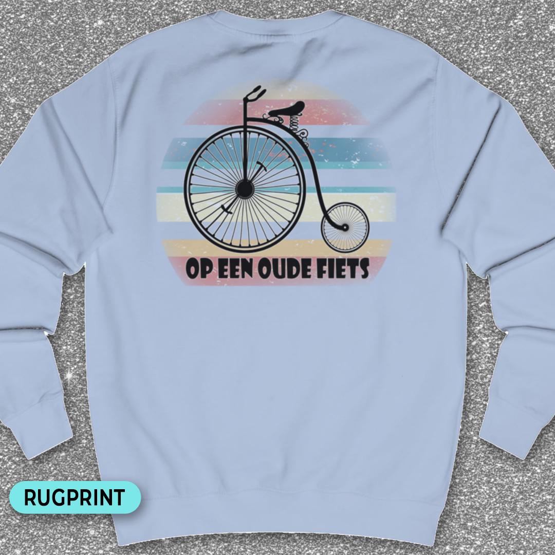 Op een oude fiets rugprint Sweater