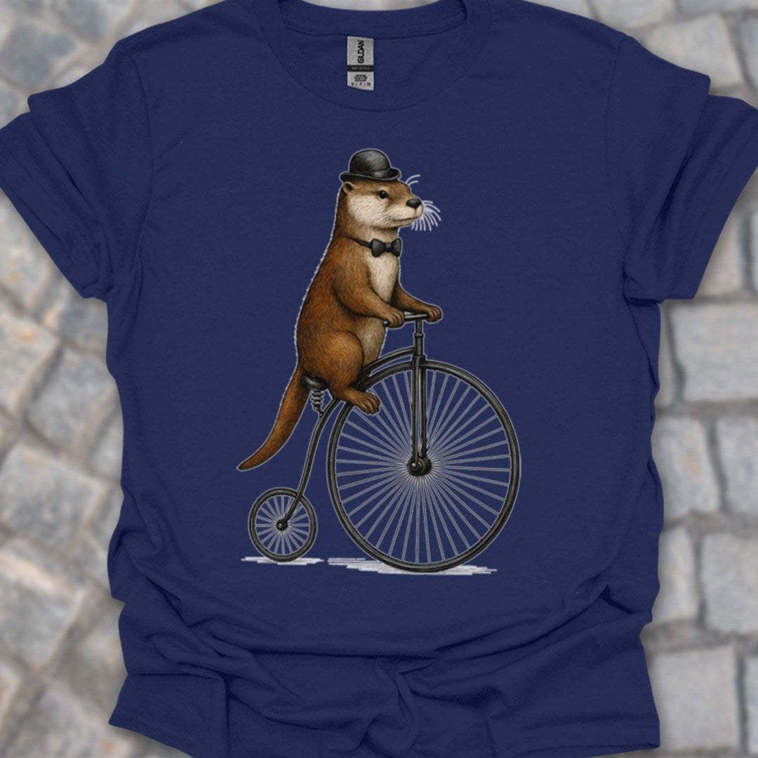 Otter op antieke fiets T‑Shirt