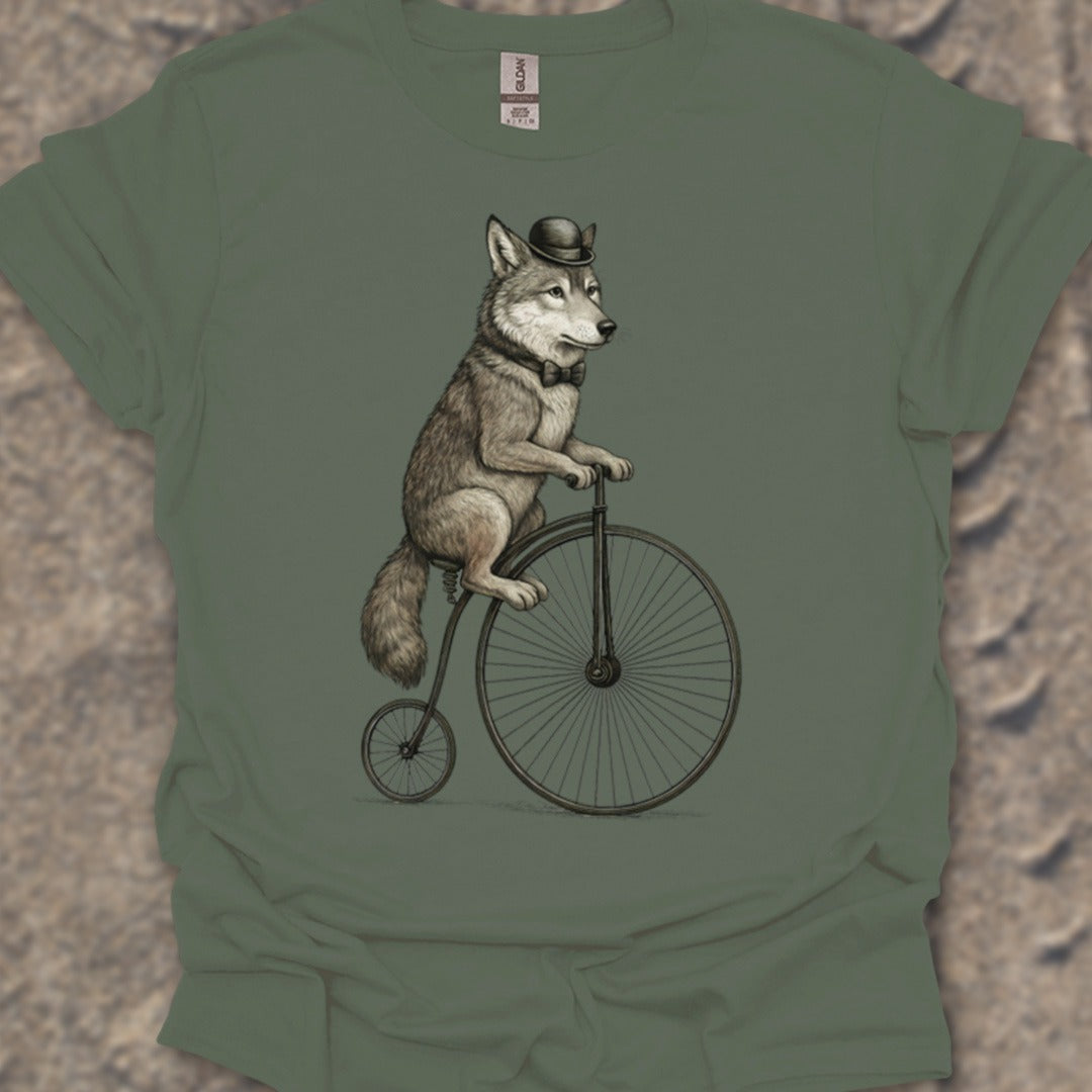 Wolf op antieke fiets T‑Shirt