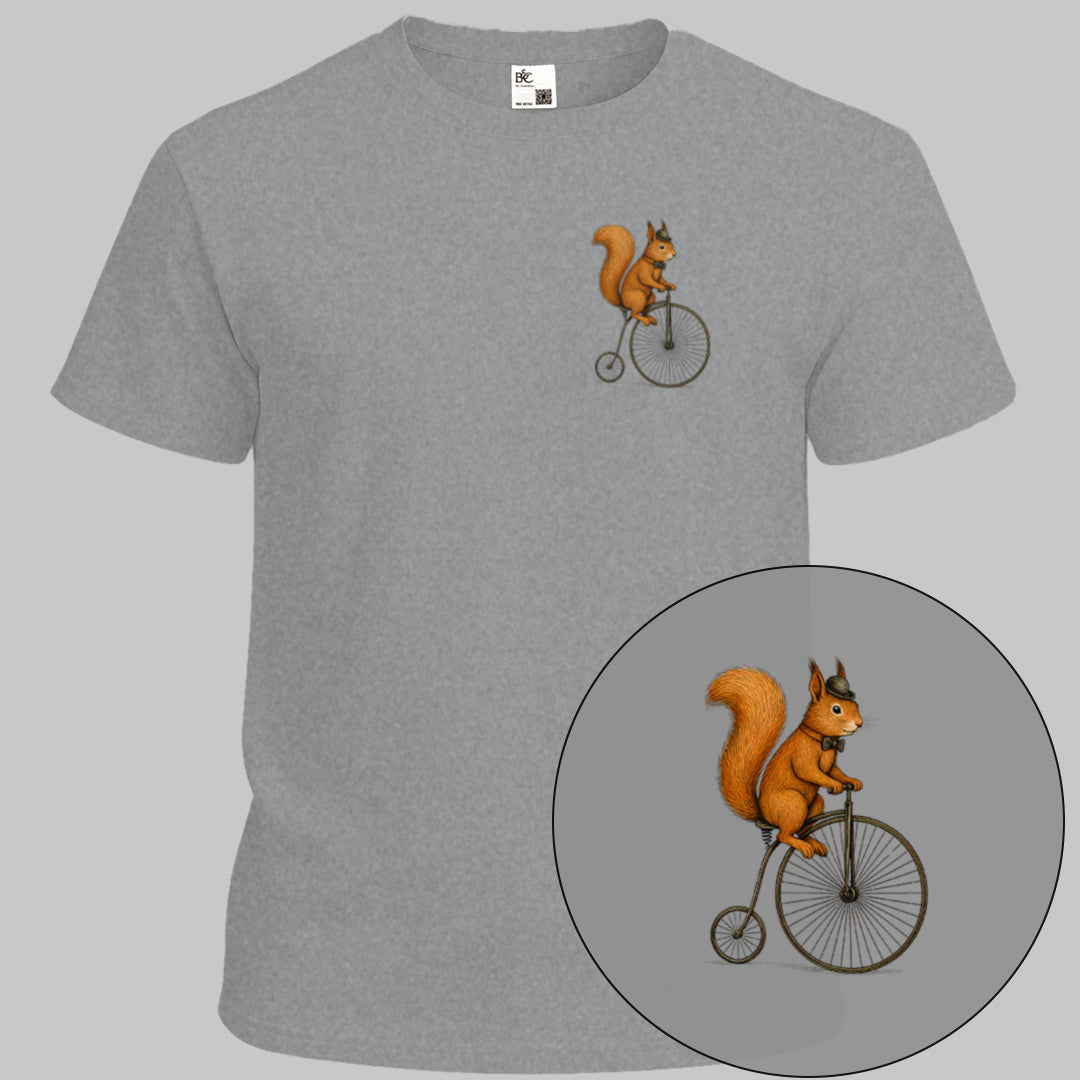 Eekhoorn op antieke fiets T‑Shirt