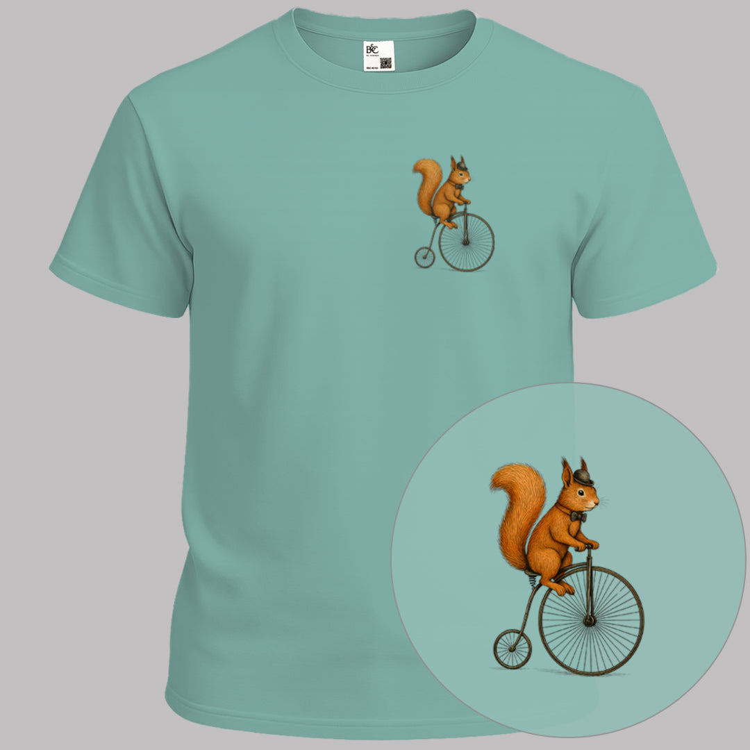 Eekhoorn op antieke fiets T‑Shirt