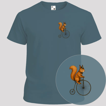 Eekhoorn op antieke fiets T‑Shirt